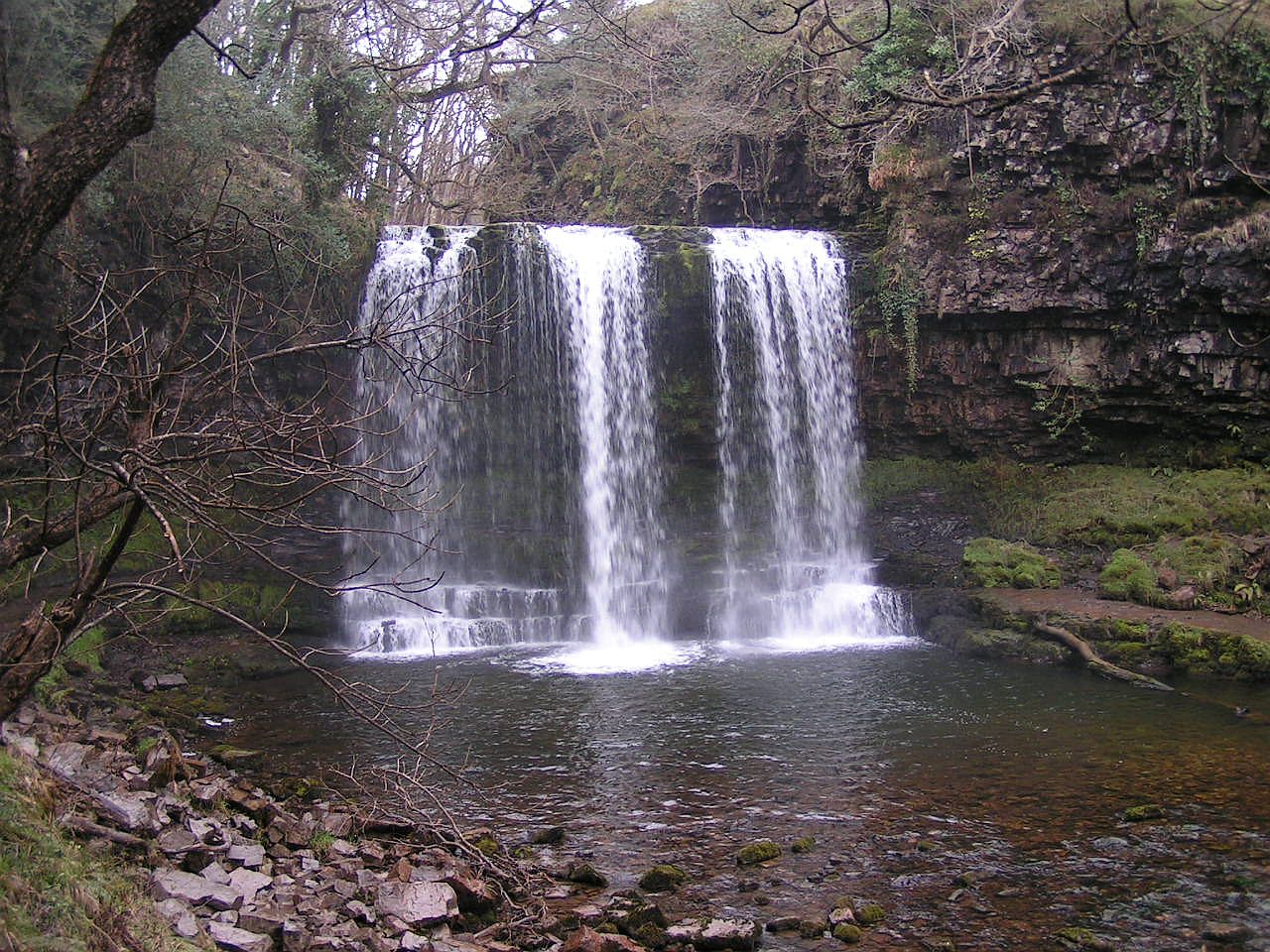 Waterfall on the Four Waterfalls Trail